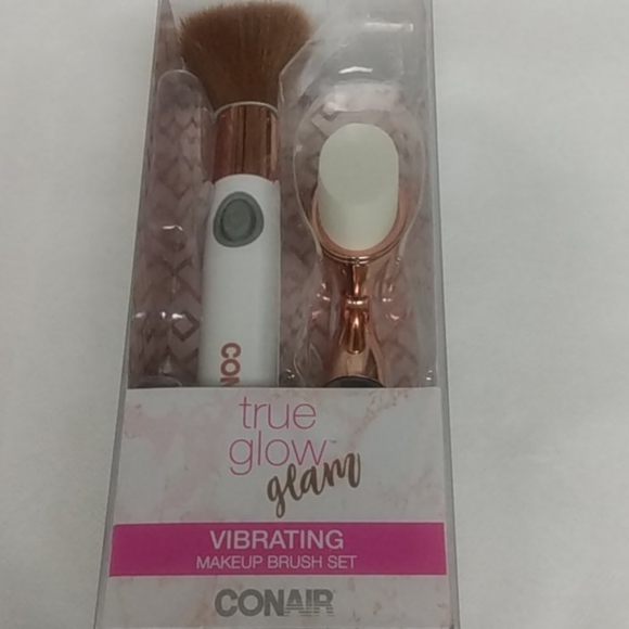 Conair Vibrating Make-up Brush Set - Picture 1 of 5